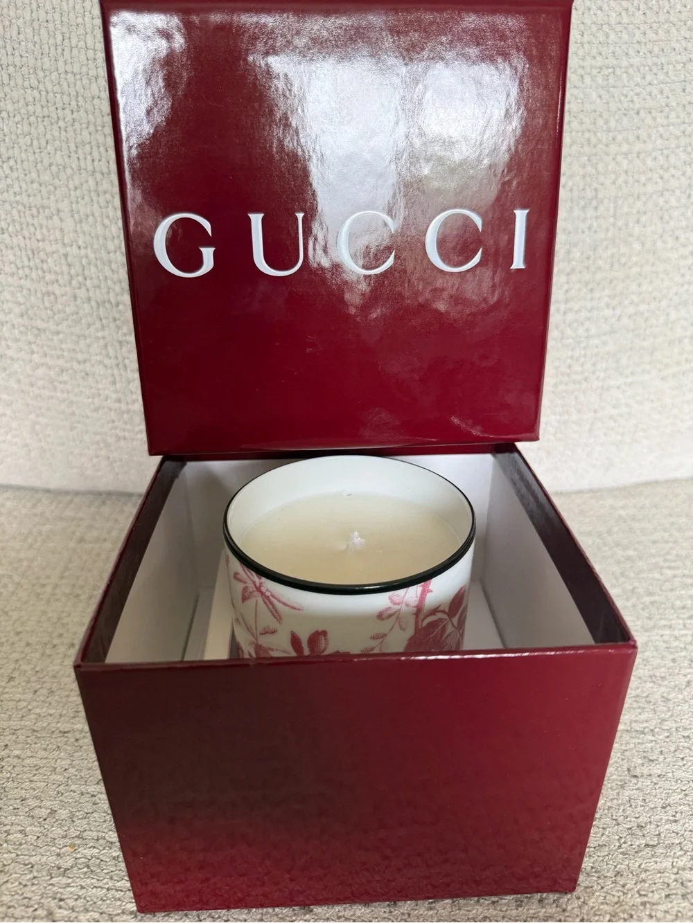 Gucci White Porcelain Tumbler with Lavender Floral Motif
